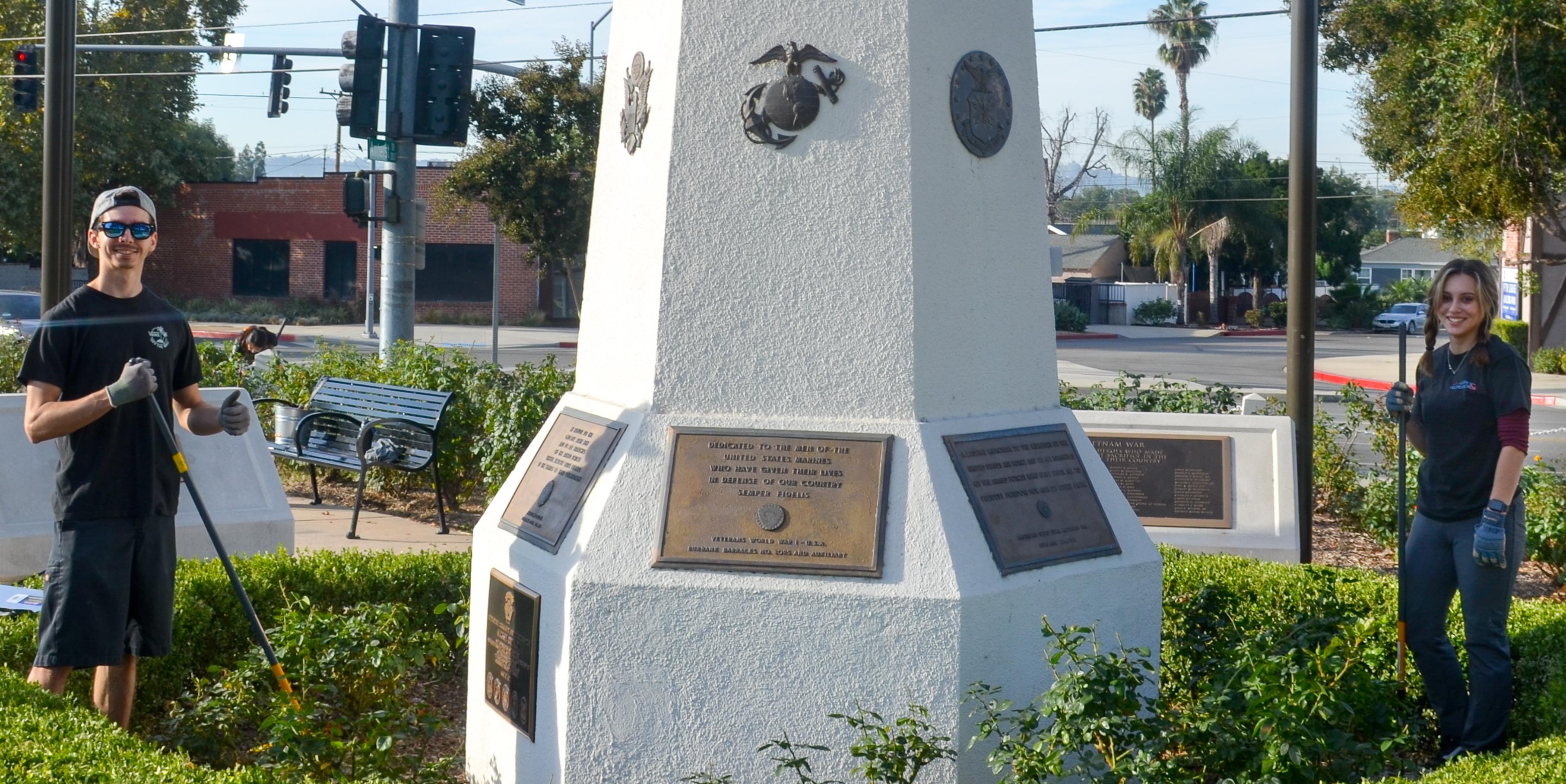 DIG Burbank at the McCambridge War Memorial